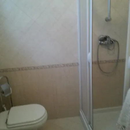 Balmes شقة